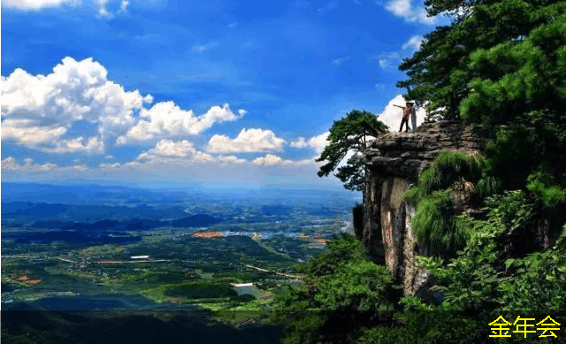 環(huán)氧煤瀝青防腐鋼管的涂層材料選擇